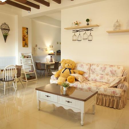 Blue Cotton Candy B&B Taitung Ngoại thất bức ảnh
