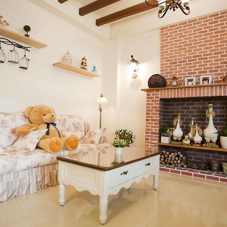 Blue Cotton Candy B&B Taitung Ngoại thất bức ảnh