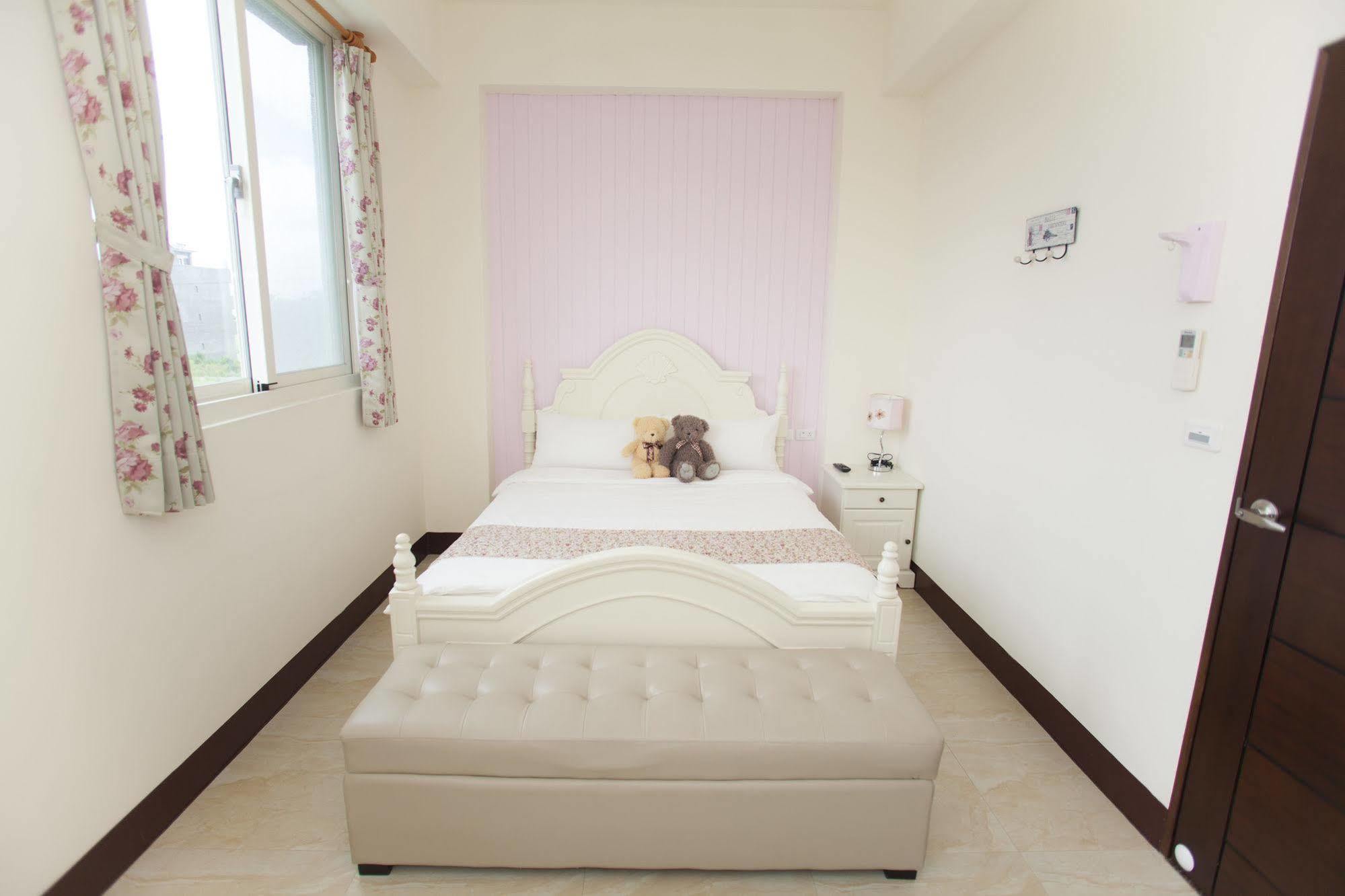 Blue Cotton Candy B&B Taitung Ngoại thất bức ảnh